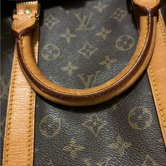 Louis Vuitton Keepall 55 Duffle Bag - Picture 9 of 10